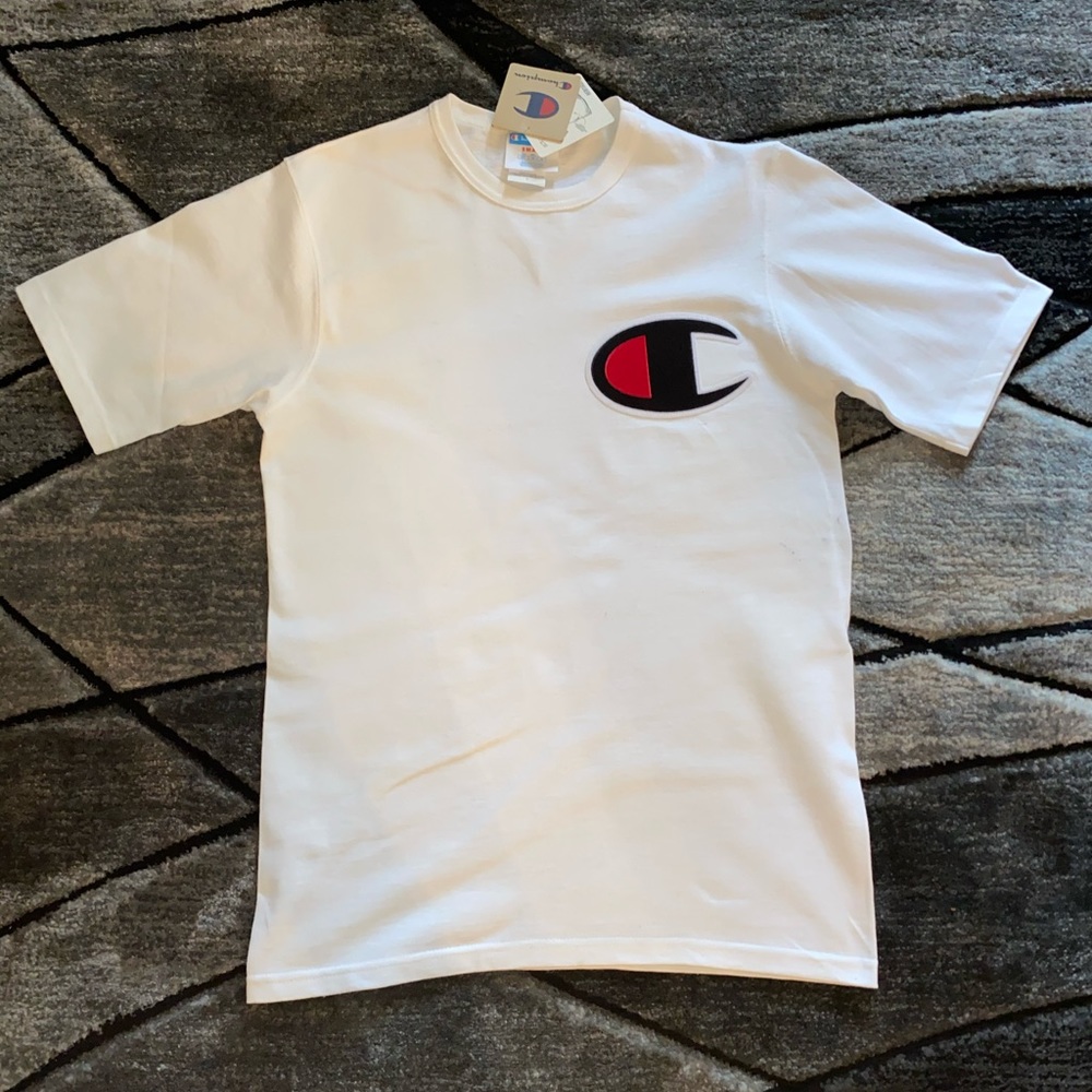 Champion t shirt